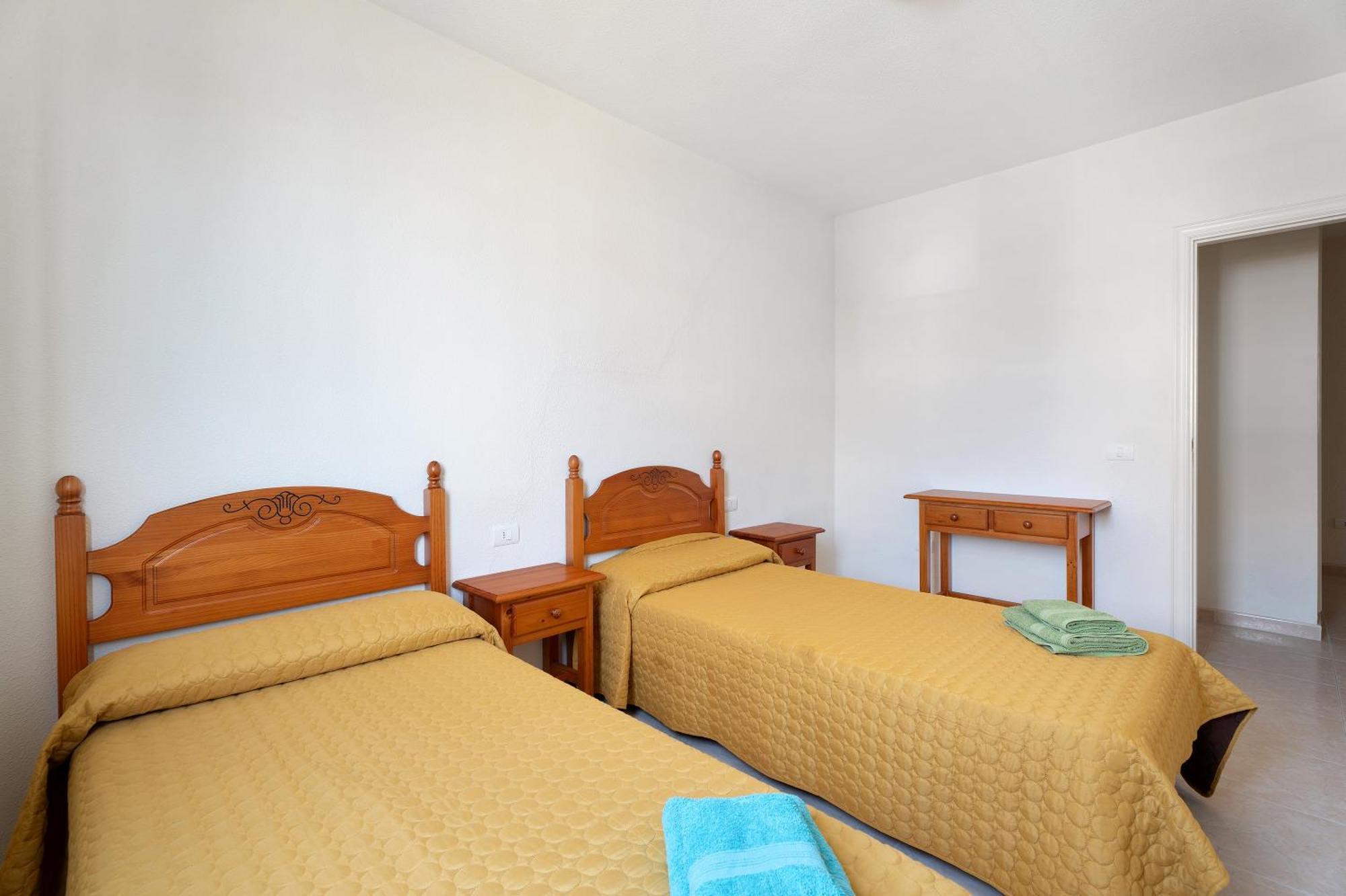 Apartamento Isla 4 *